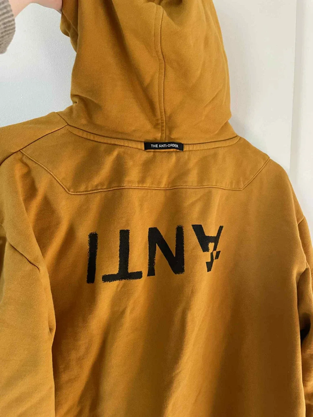 THE ANTI-ORDER hoodie image indicator(5)