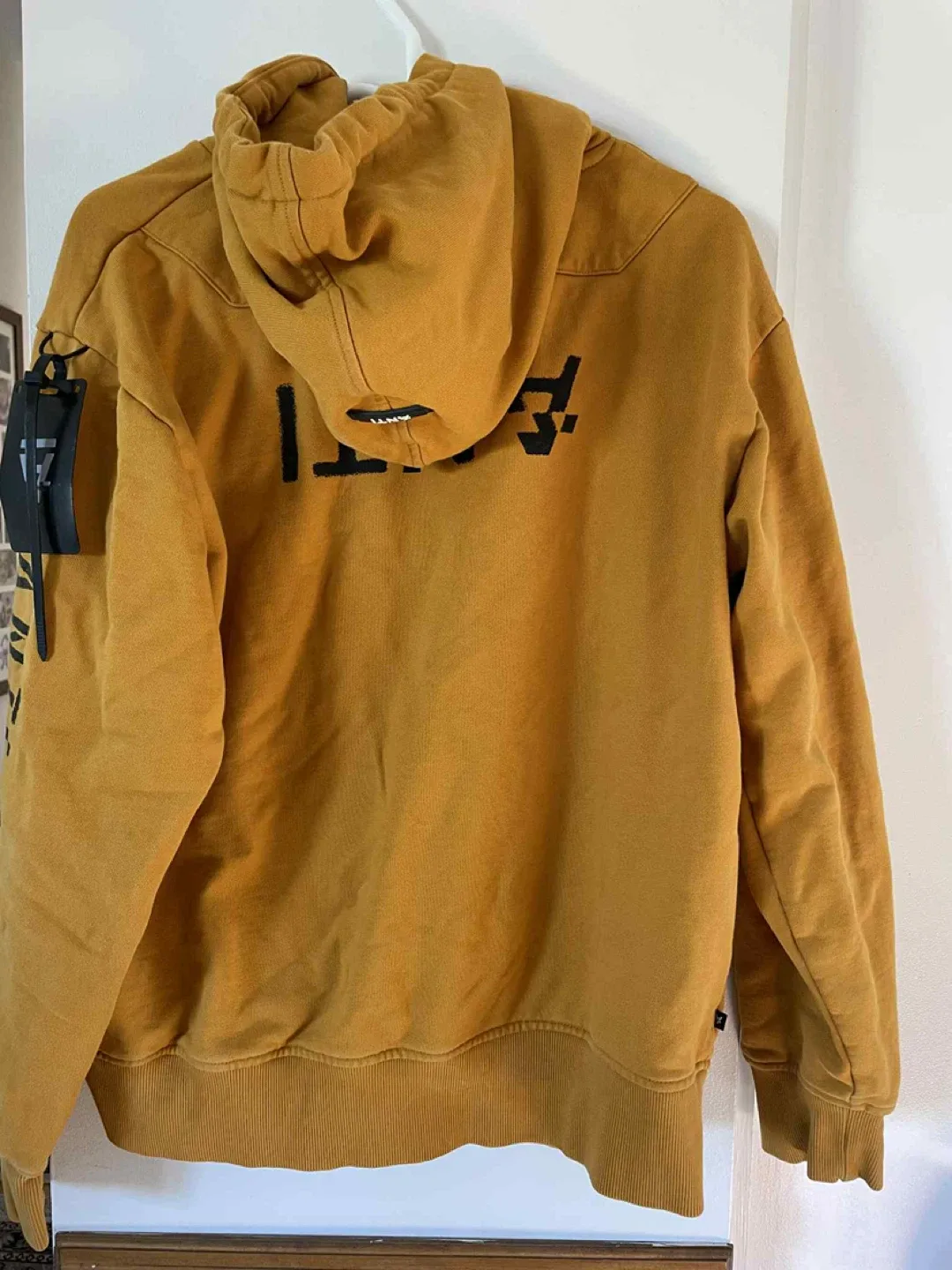 THE ANTI-ORDER hoodie image indicator(6)