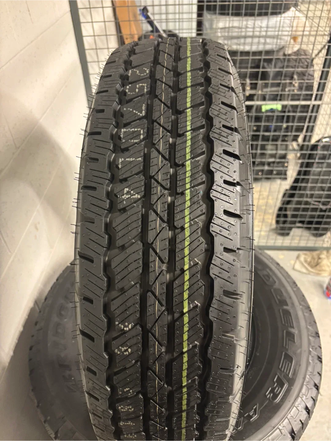 Bridgestone Dueler A/T 255/75R17 Tires - Set of 5 image indicator(8)