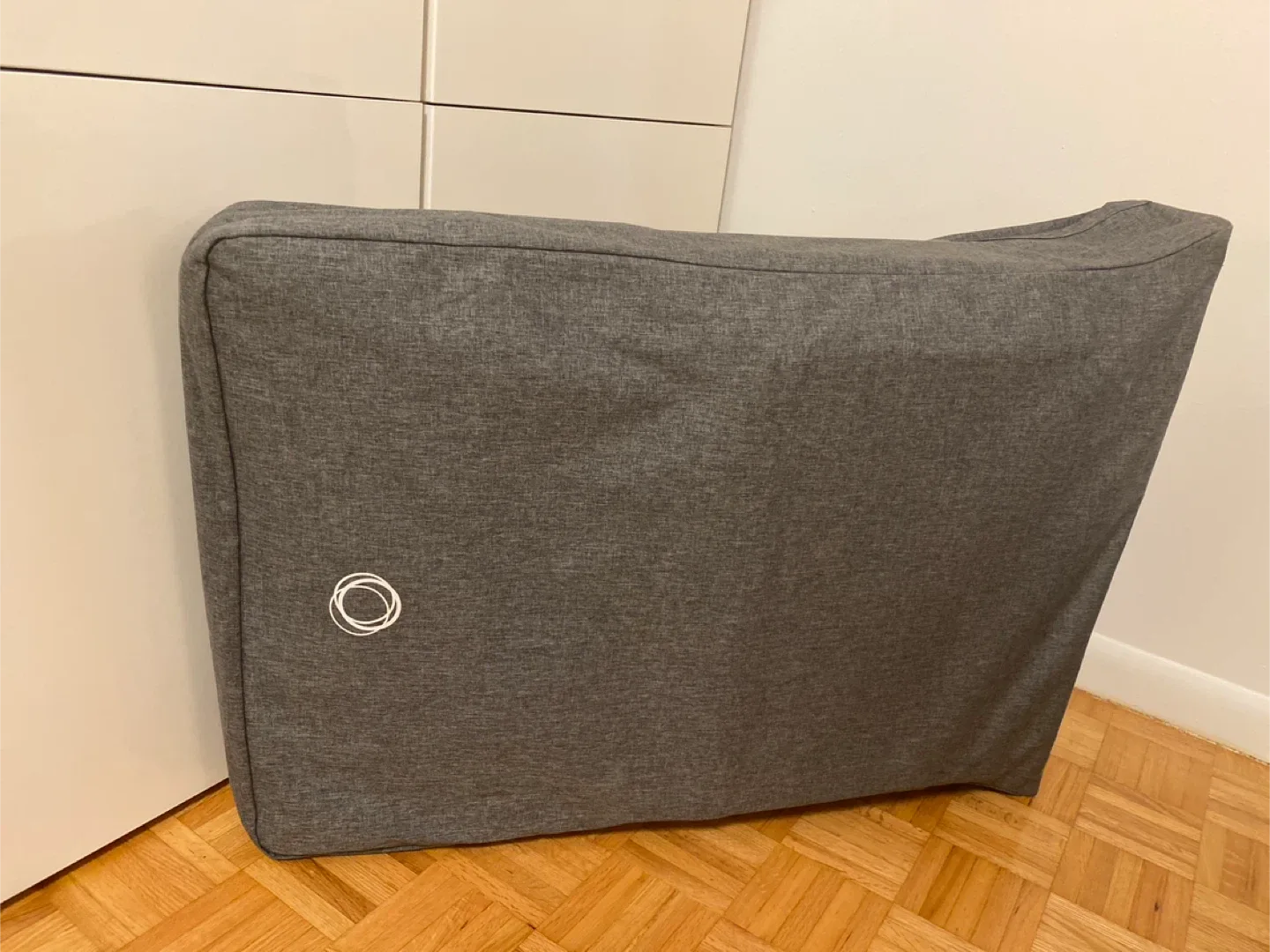 Bugaboo Grey Stardust Travel Crib thumbnail