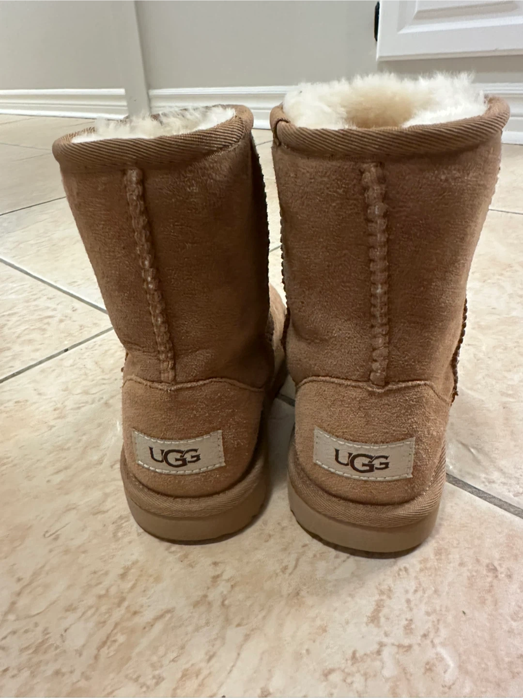 Uggs. Chestnut size 13