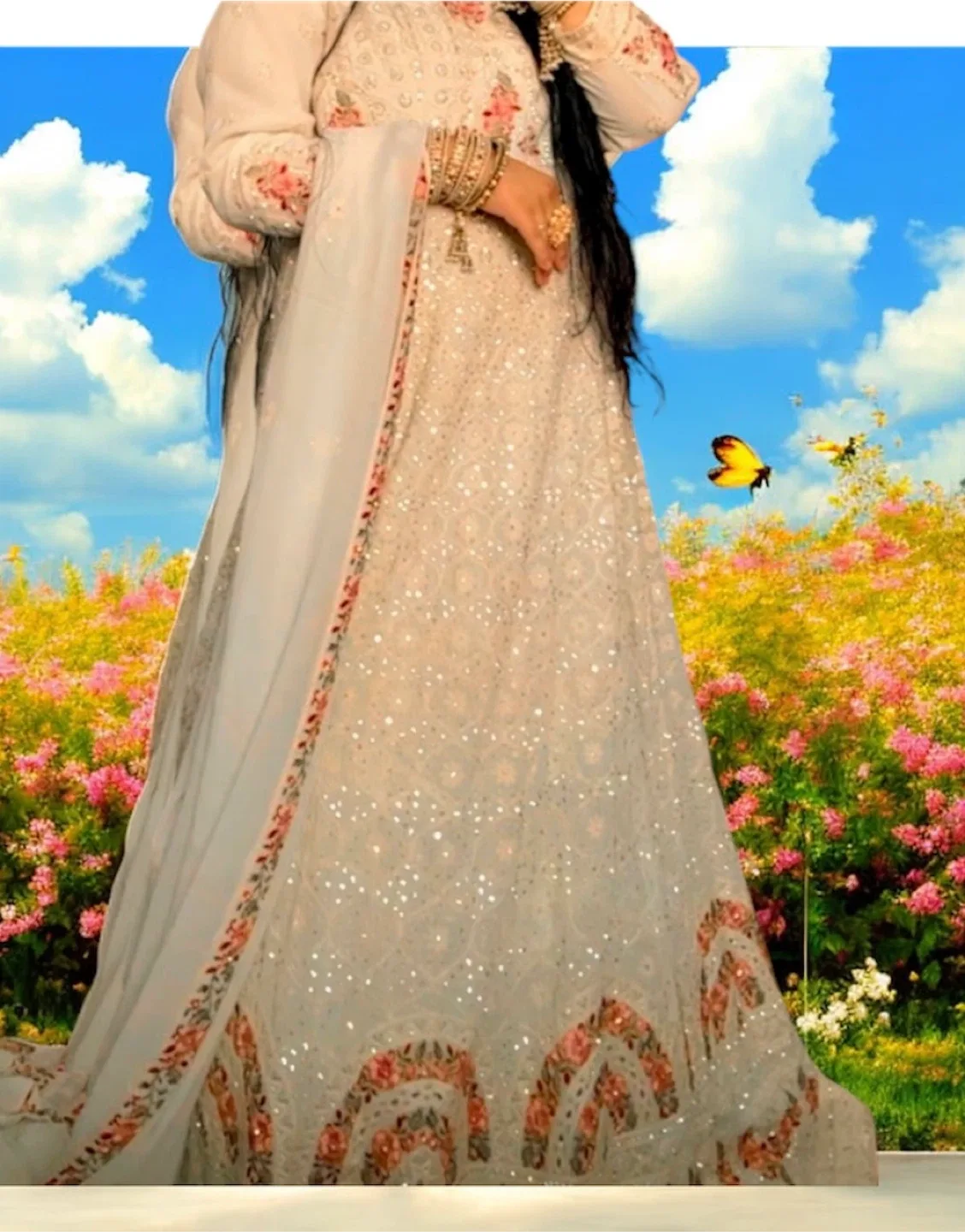 Long gorgeous party gown  (off white color) image indicator(2)