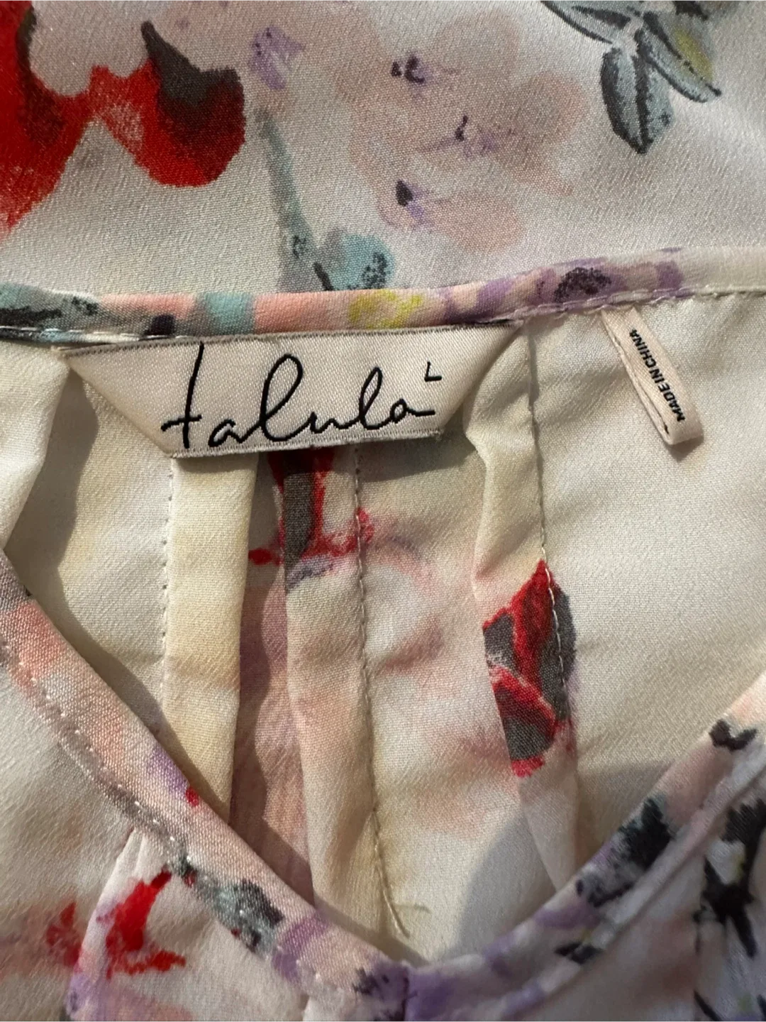 Aritzia Floral Cami Top - Size L image indicator(5)