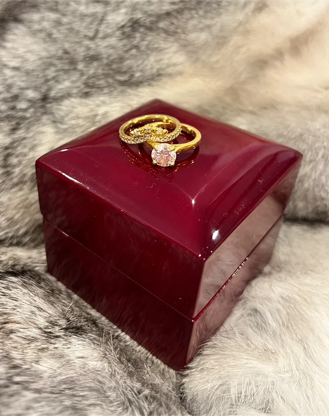 Custom 22k gold wedding set thumbnail
