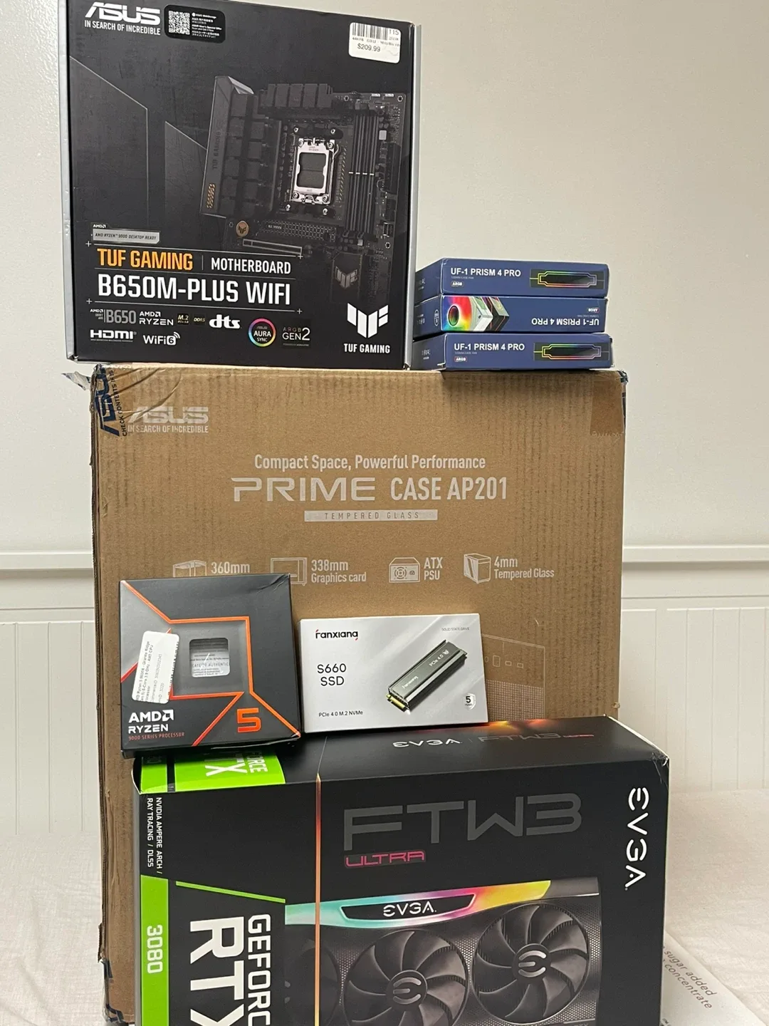 ASUS AM5 MicroATX Custom Gaming PC image indicator(2)