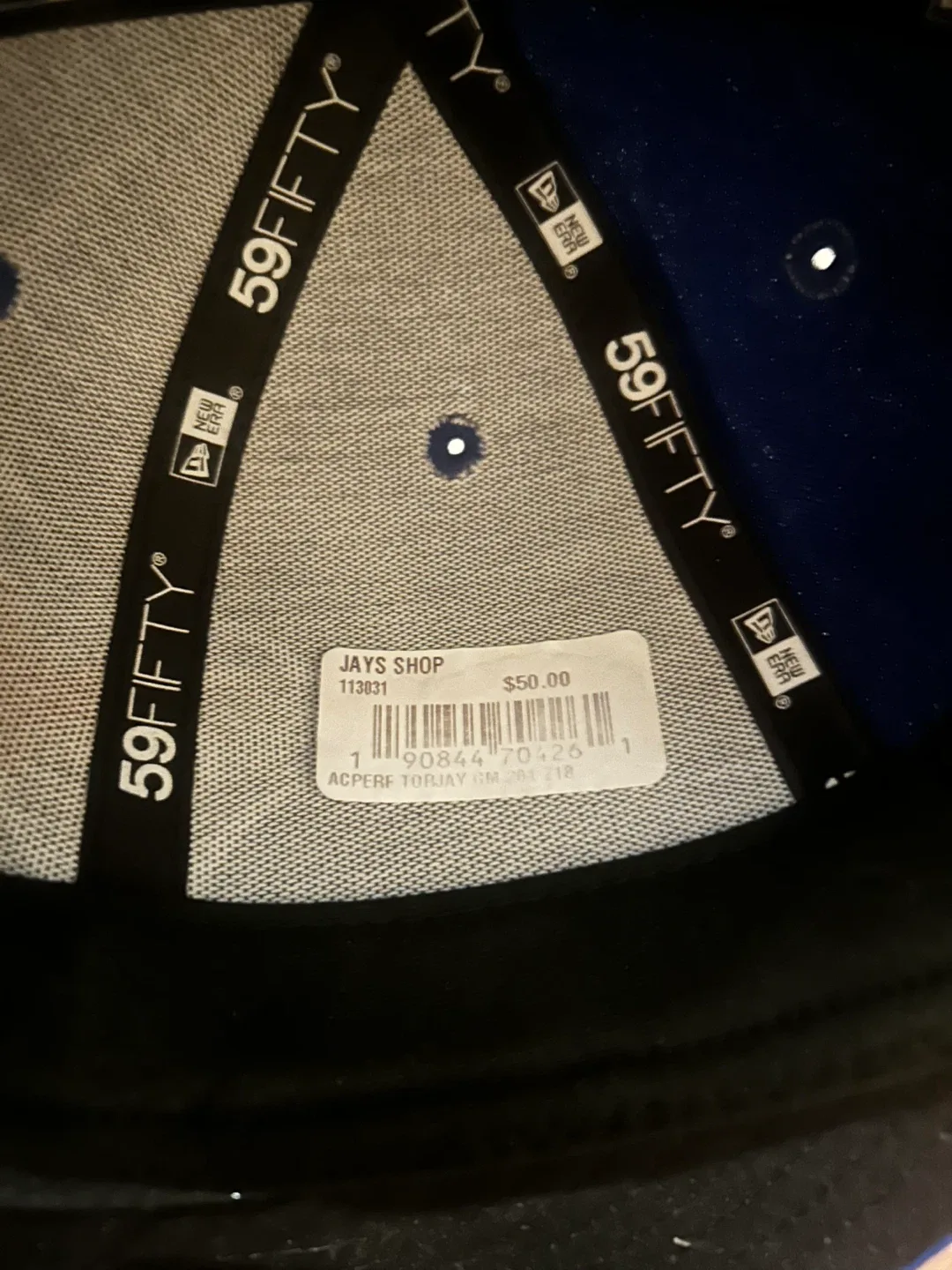 New Era Toronto Blue Jays 59FIFTY Hat, Size 7 1/8 image indicator(4)