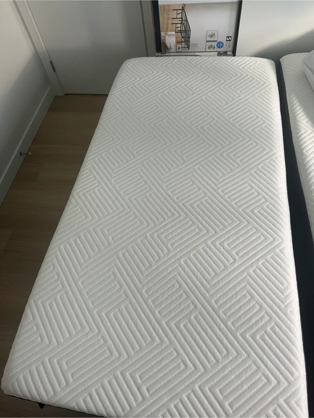 Will deliver Twin mattress 4 months old. Moving lk new image indicator(3)
