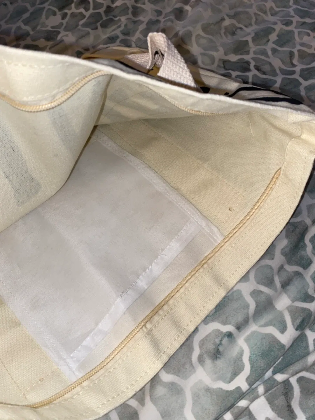 Gentlewoman Canvas Tote Bag image indicator(3)