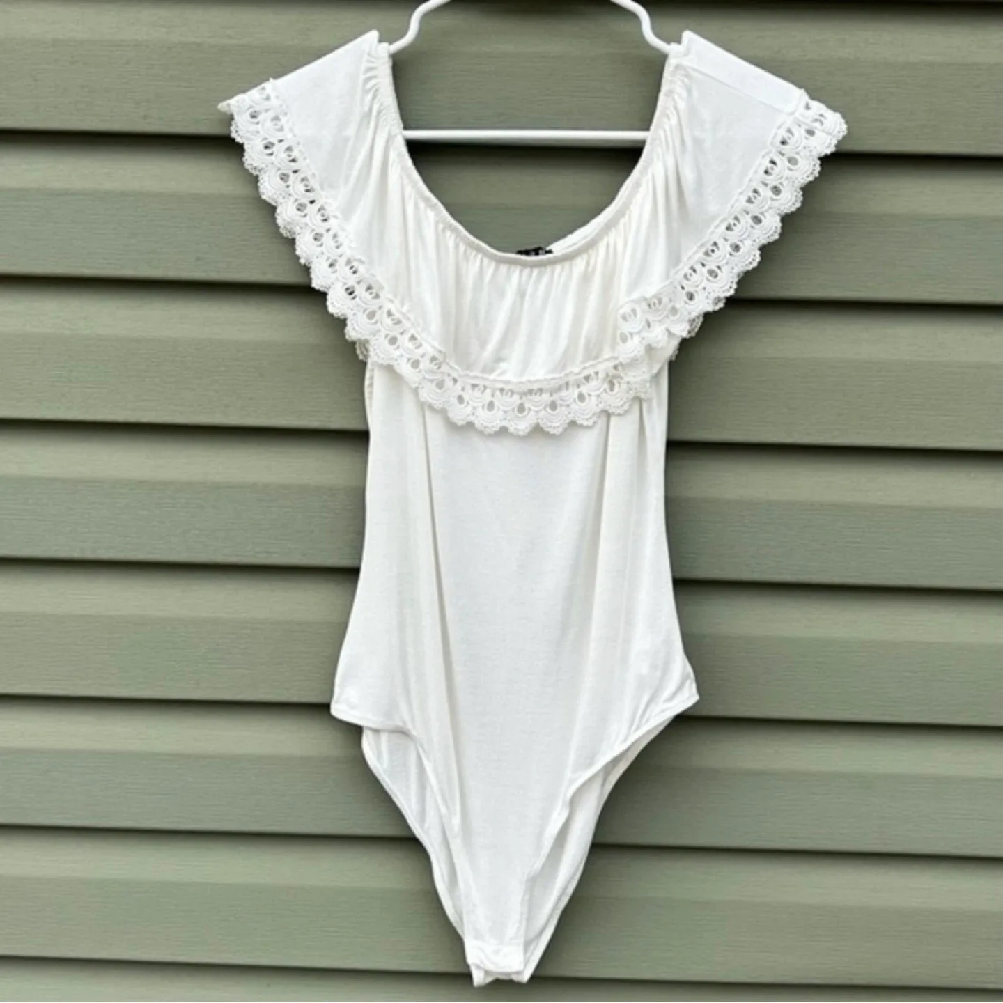 U2B Off The Shoulder Flounce Ruffle Bodysuit Womens Size L thumbnail