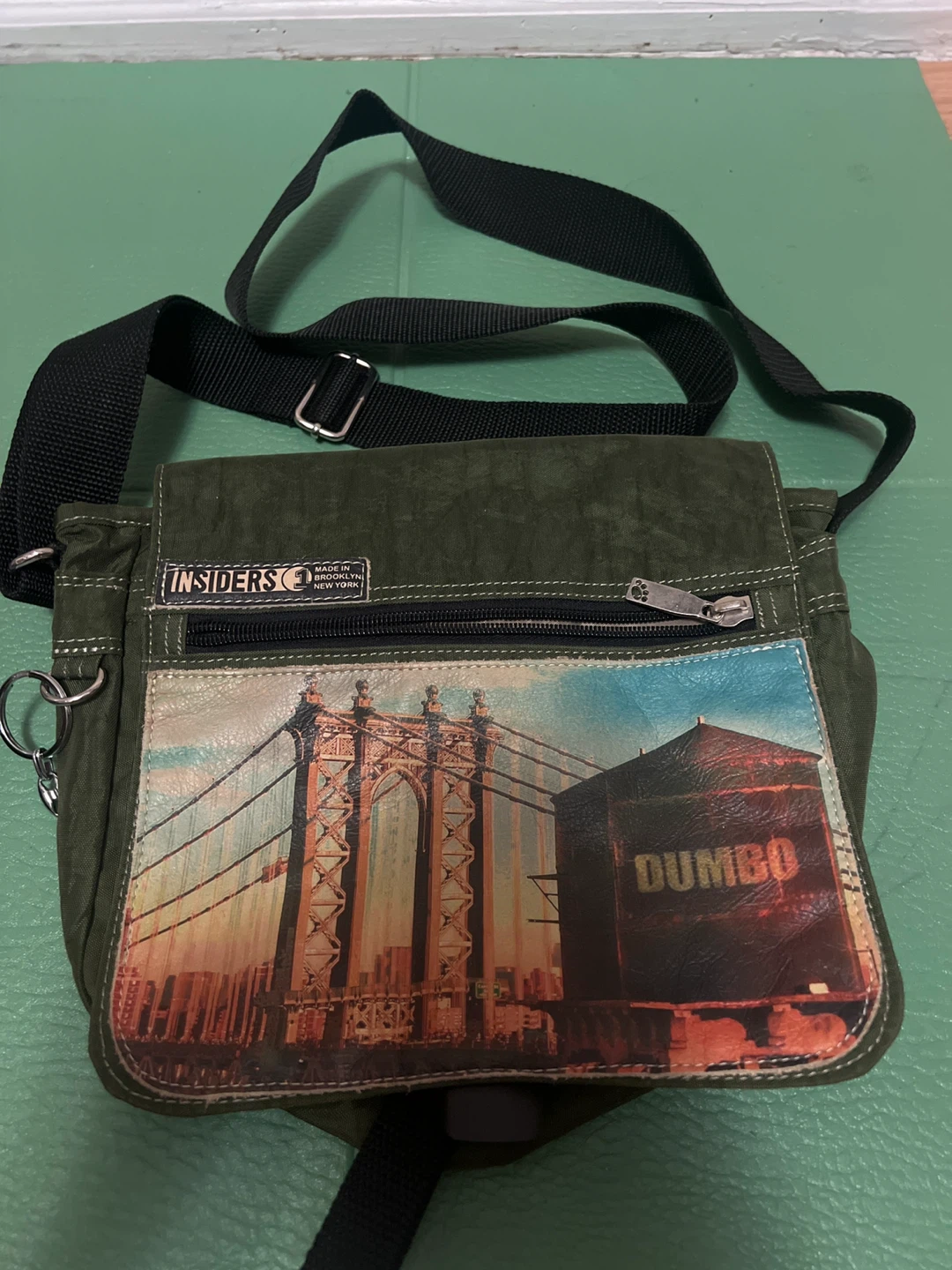 ❤️ Insiders Olive Green Shoulder Bag