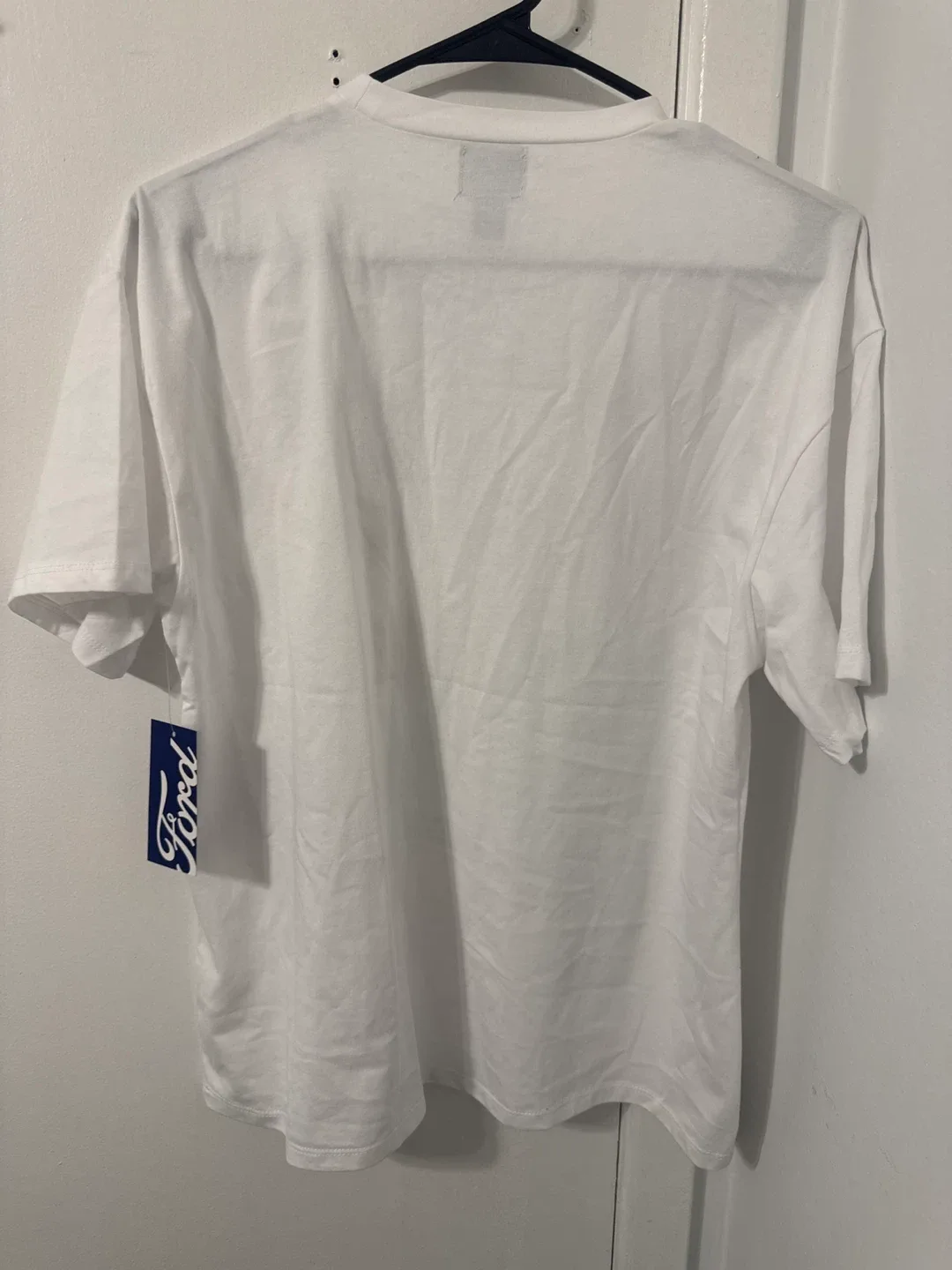 Ford Mustang Graphic T-Shirt - Size M image indicator(2)