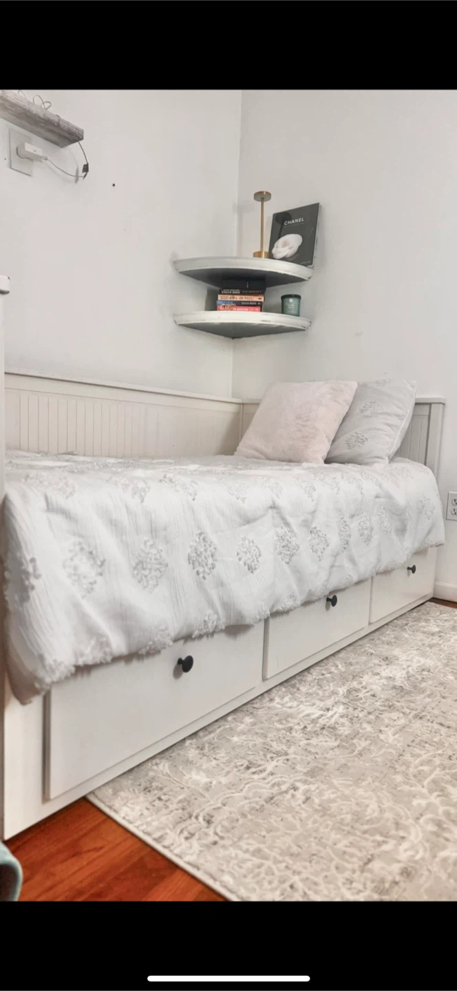 IKEA Hemnes Daybed Frame with 3 Drawers