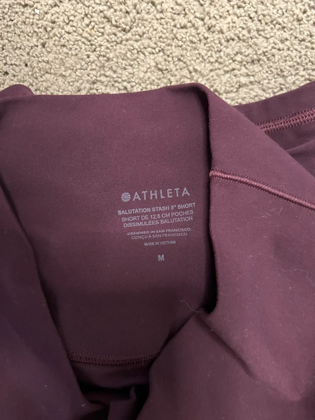 Athleta Salutation Stash 5" Short - Size M image indicator(4)