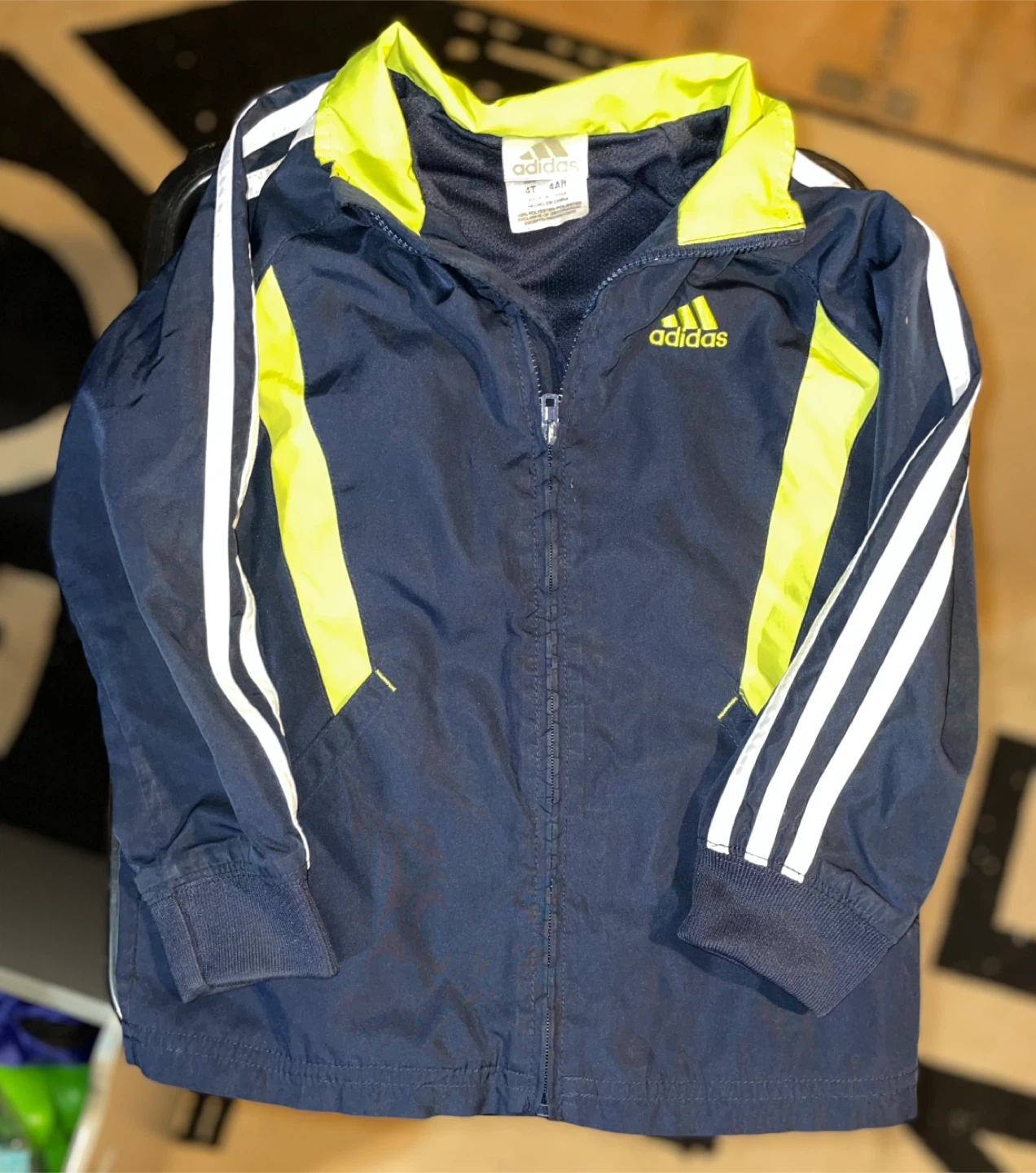 Adidas Jacket.  4T - photo 2
