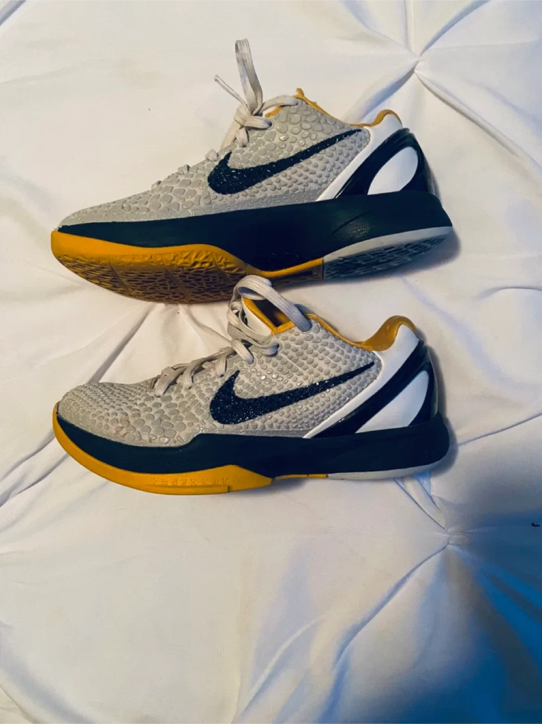 Nike Kobe 6 Protro Playoff Pack image indicator(2)