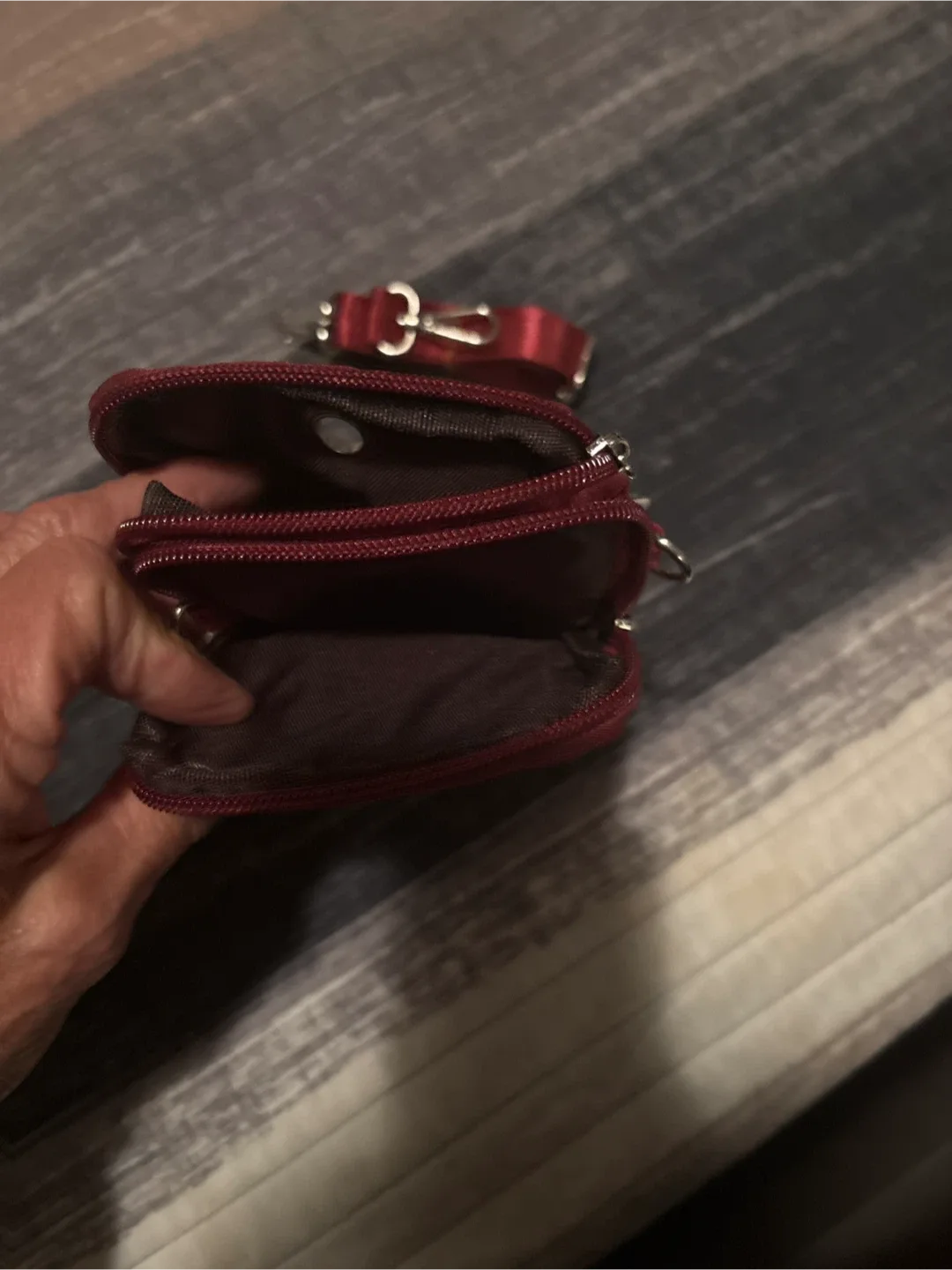 Mingshuo Burgundy Small Crossbody Bag image indicator(2)