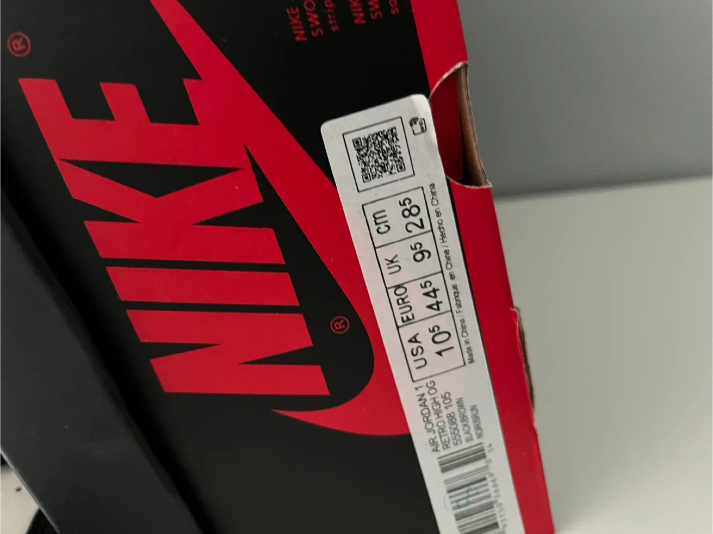 Nike Air Jordan 1 Retro High OG Dark Mocha image indicator(8)