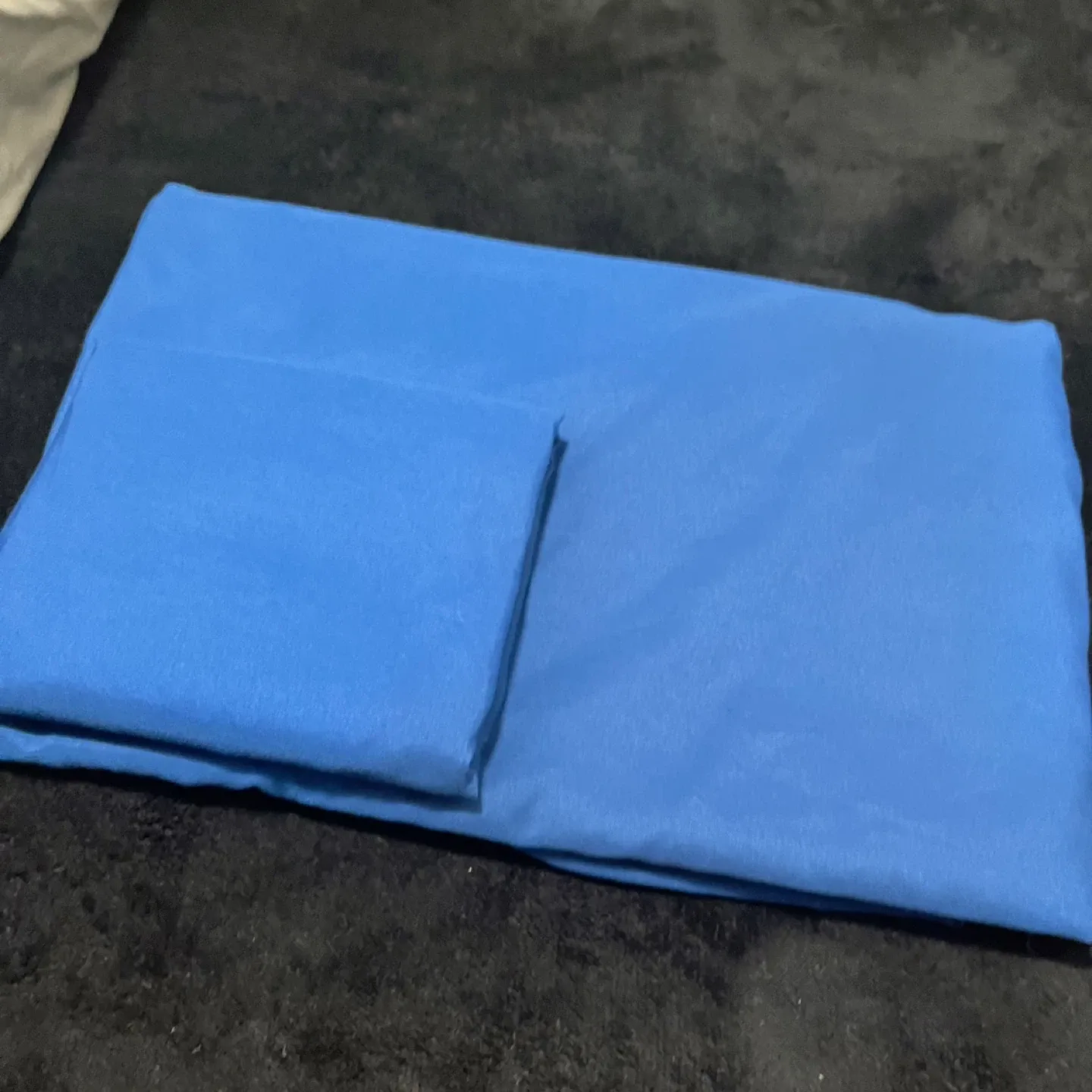 Twin sized Sheet Set - Pillow Case & Flat Sheet image indicator(6)