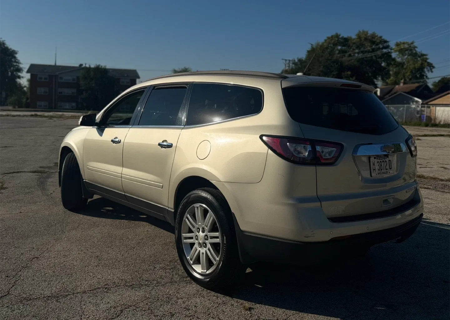 Chevrolet Traverse SUV image indicator(5)