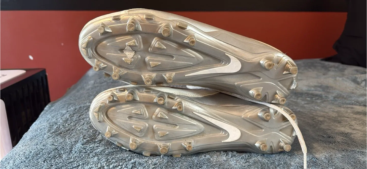 Nike Lacrosse Cleats Size 12 image indicator(4)