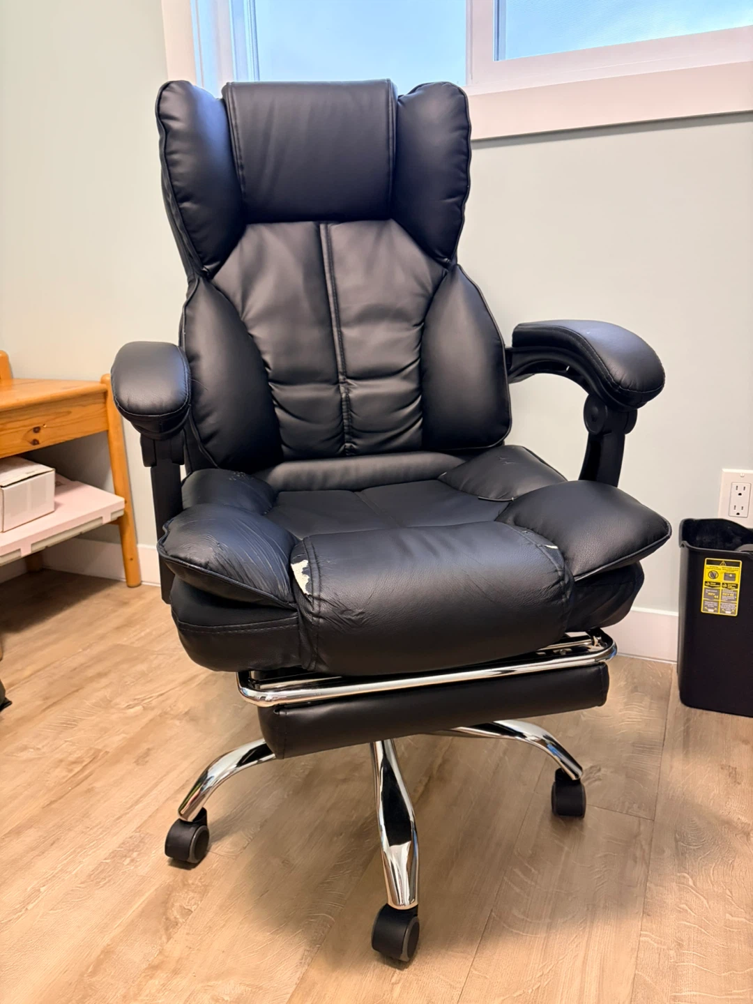Black Leather Office Chair with Leg Rest - photo 3