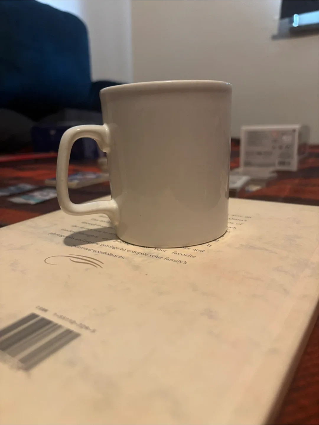 Diana Princess of Wales Book & Mug image indicator(4)