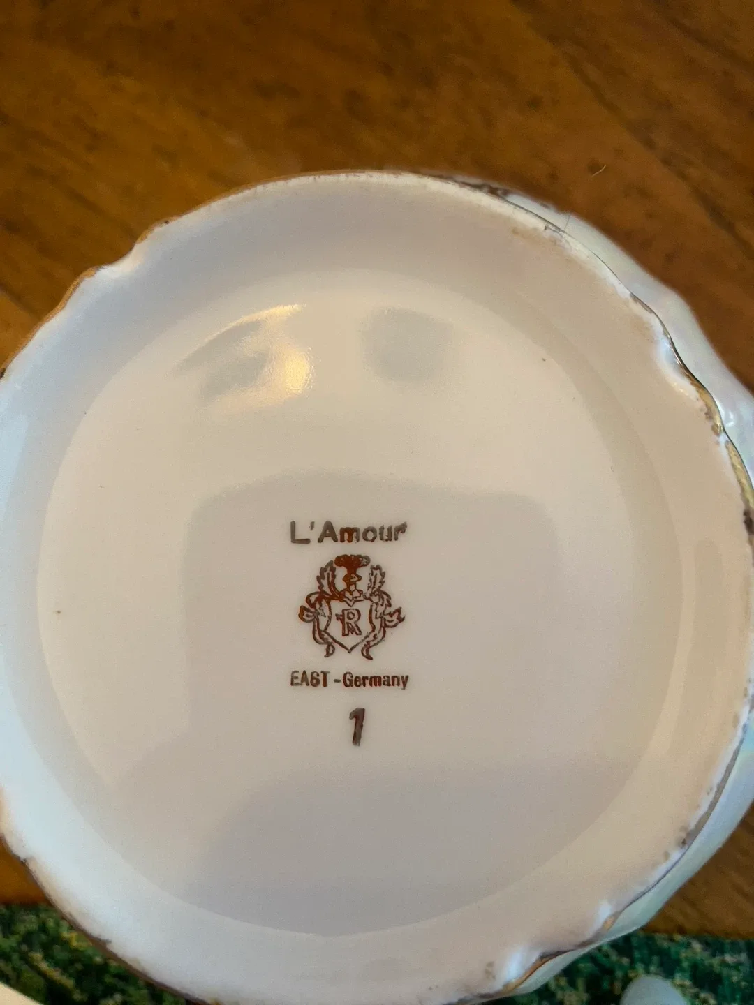 L’amour vintage 3 piece tea set art Deco Victorian MONTREAL image indicator(3)