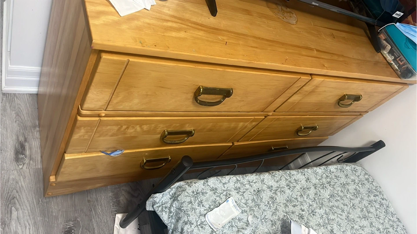 Wooden Dresser - 6 Drawers
