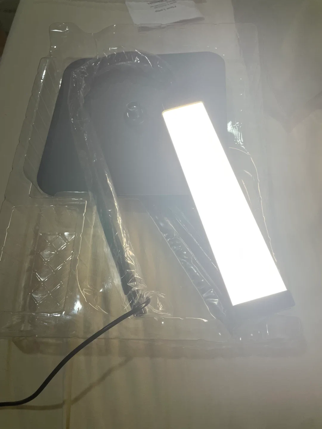 BRAND NEW LED Floor Lamp - Adjustable Height & Brightness thumbnail