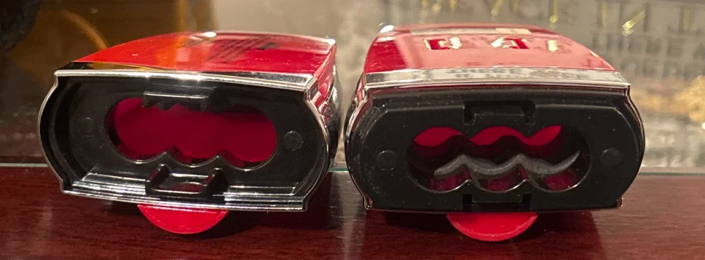 Ferrari  -Rare pen case by Artena image indicator(2)