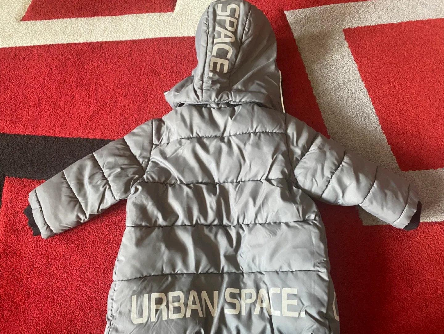 H&M Urban Space Puffer Jacket, Size 2-3Y image indicator(4)