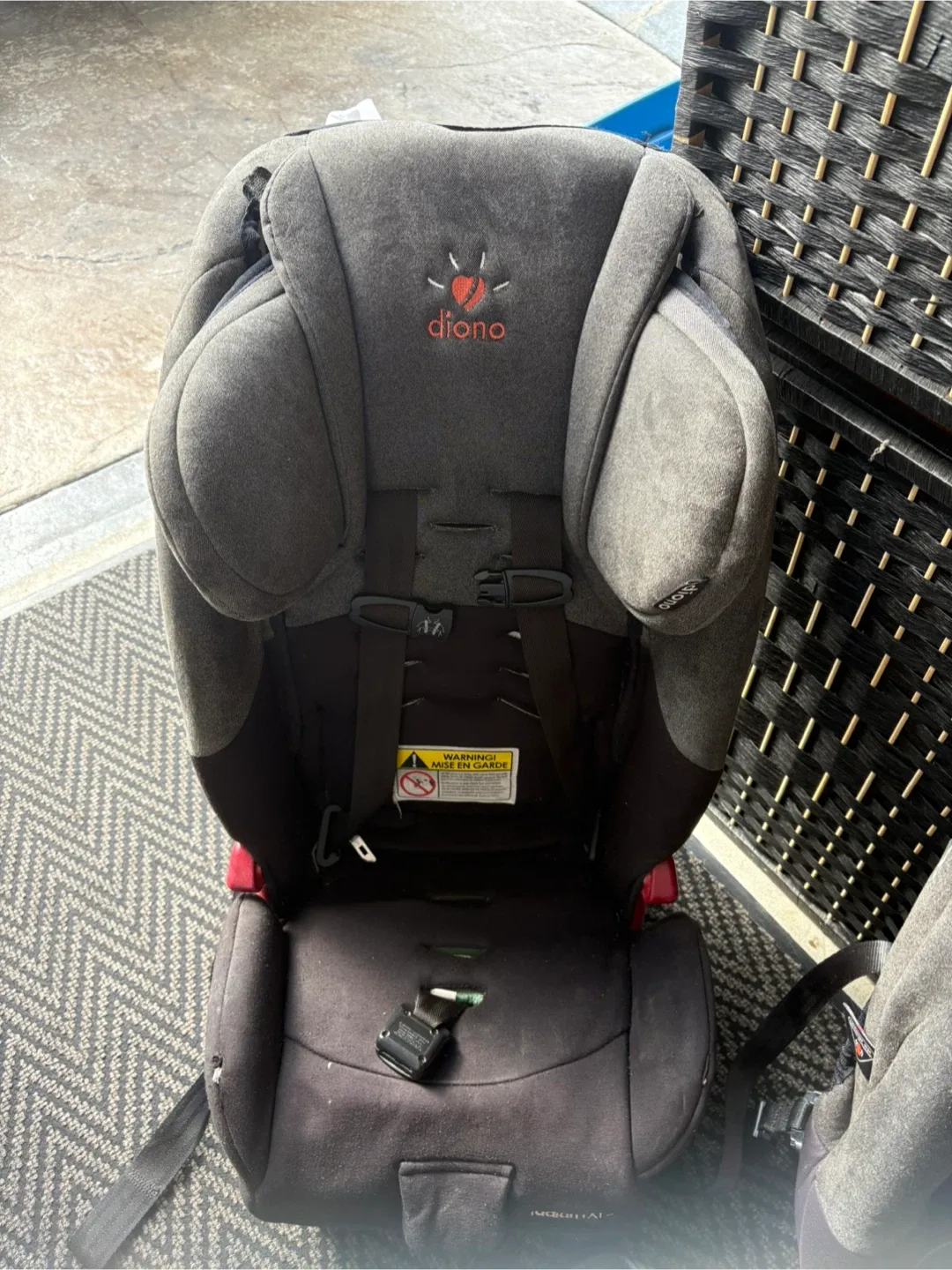 Diono Radian RXT Car Seat image indicator(2)