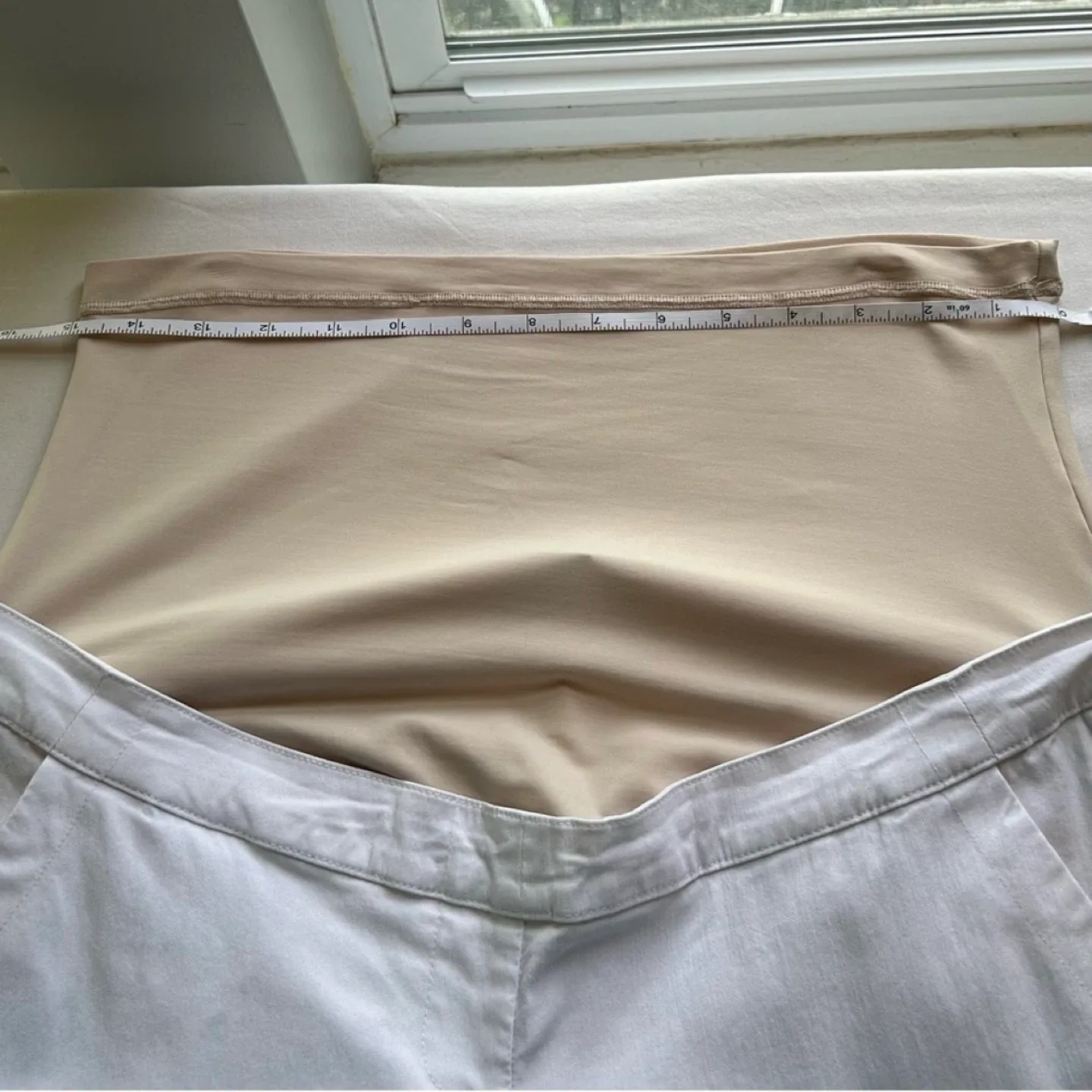 Stork & Babe Maternity Over the Bump Bermuda Length Shorts Sz M image indicator(5)