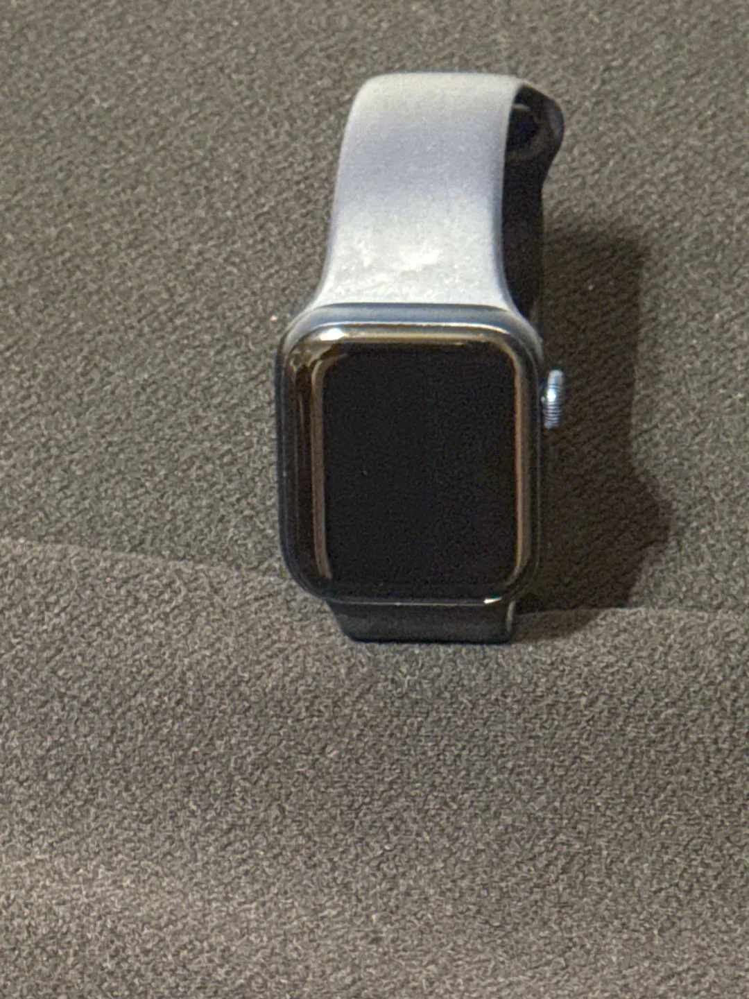 Apple Watch with Blue Band image indicator(2)