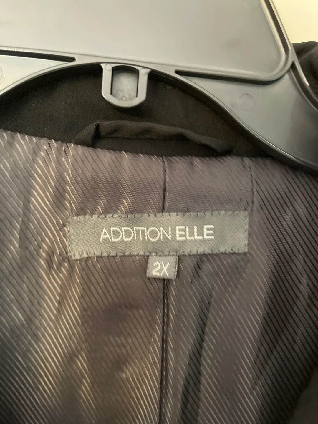 Women’s 2X Black Additionnelle Lightweight Coat image indicator(3)