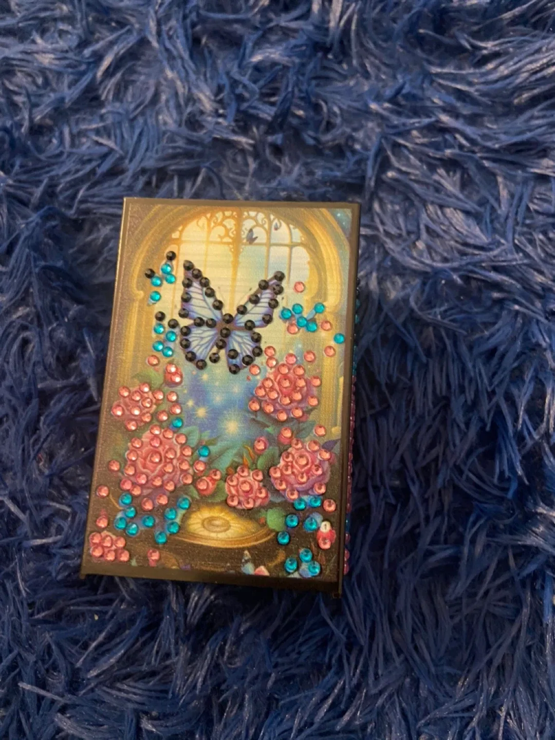 Butterfly & Roses Decorative Pen Holder image indicator(9)