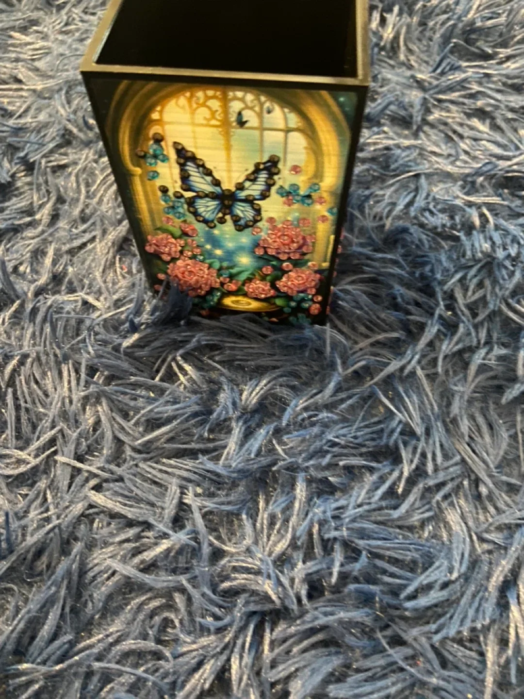 Butterfly & Roses Decorative Pen Holder image indicator(3)