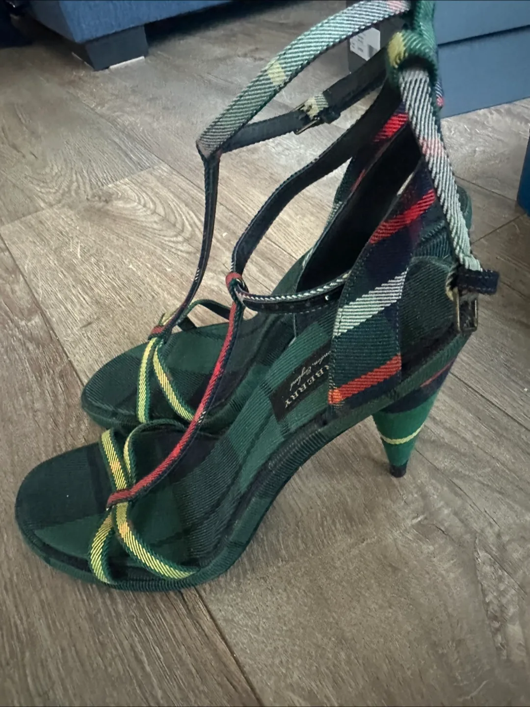 Burberry Plaid Heels Size 40 image indicator(5)