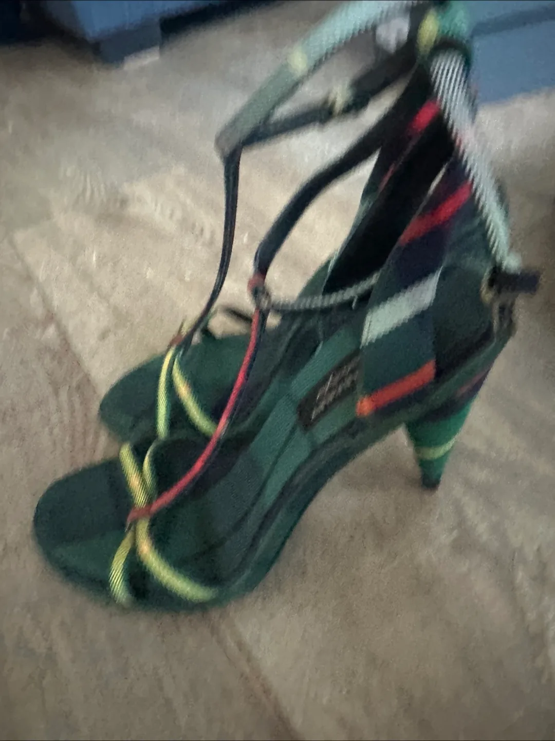 Burberry Plaid Heels Size 40 image indicator(4)