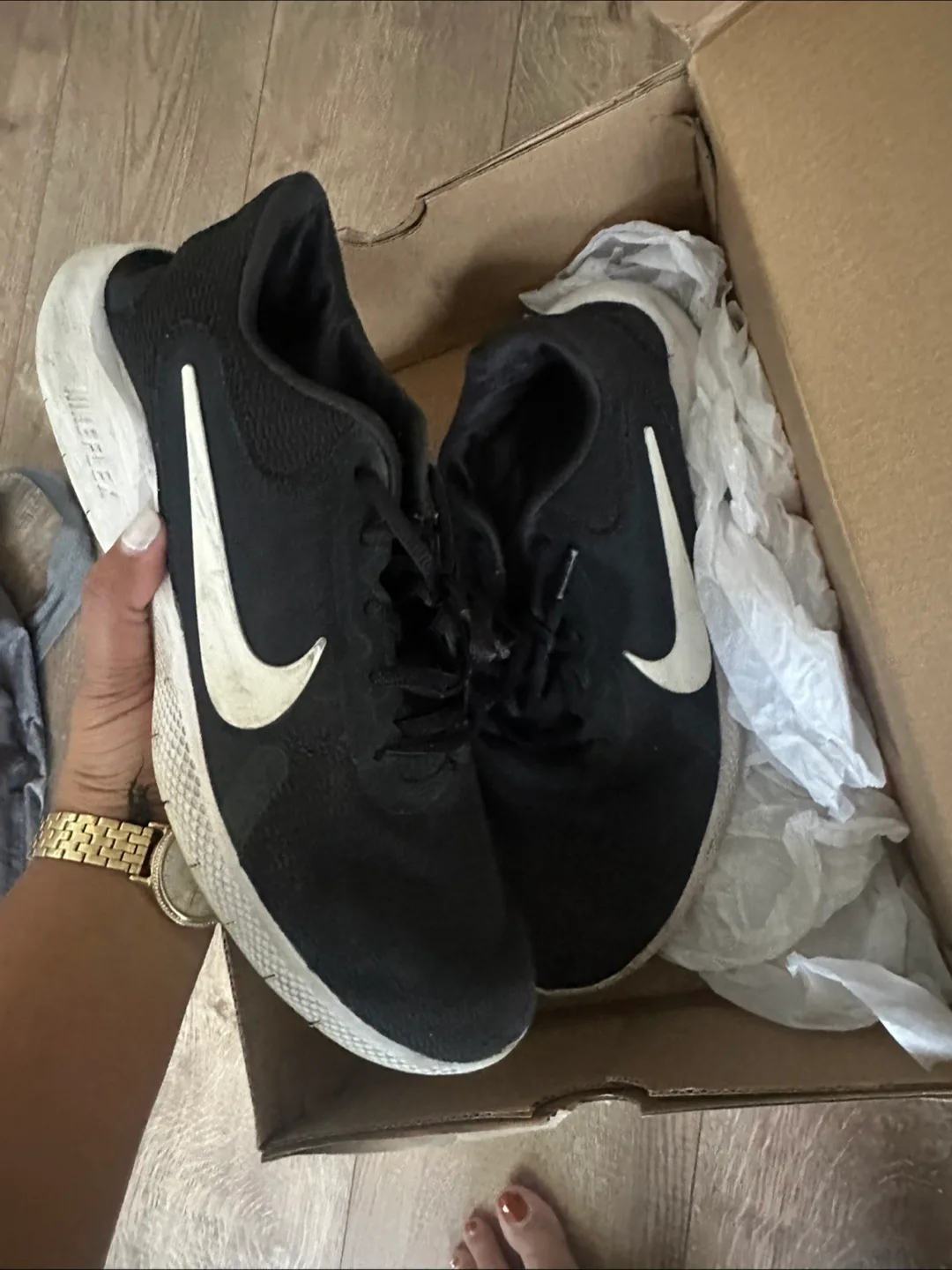 New balance | Adidas Running Shoes image indicator(3)