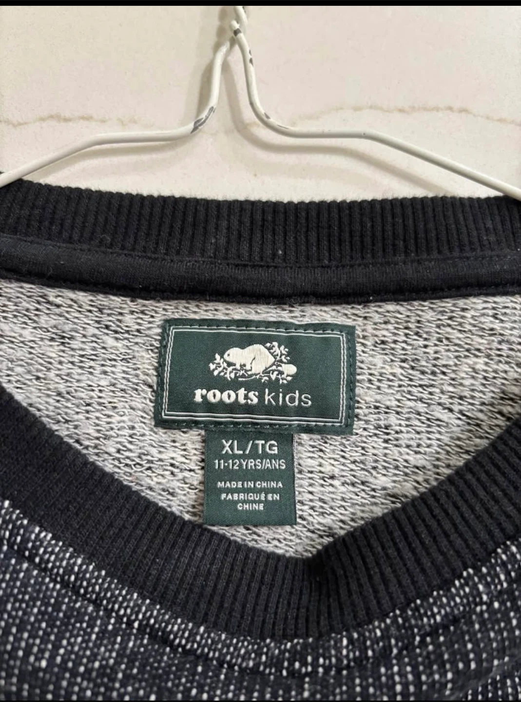 Roots Kids Sweatshirt - Size XL (11-12 yrs) - photo 4