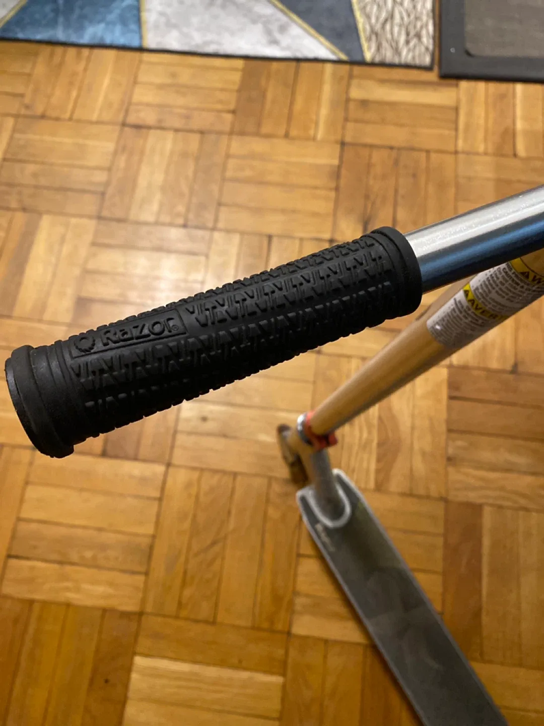 Razor A Kick Scooter - Silver image indicator(3)