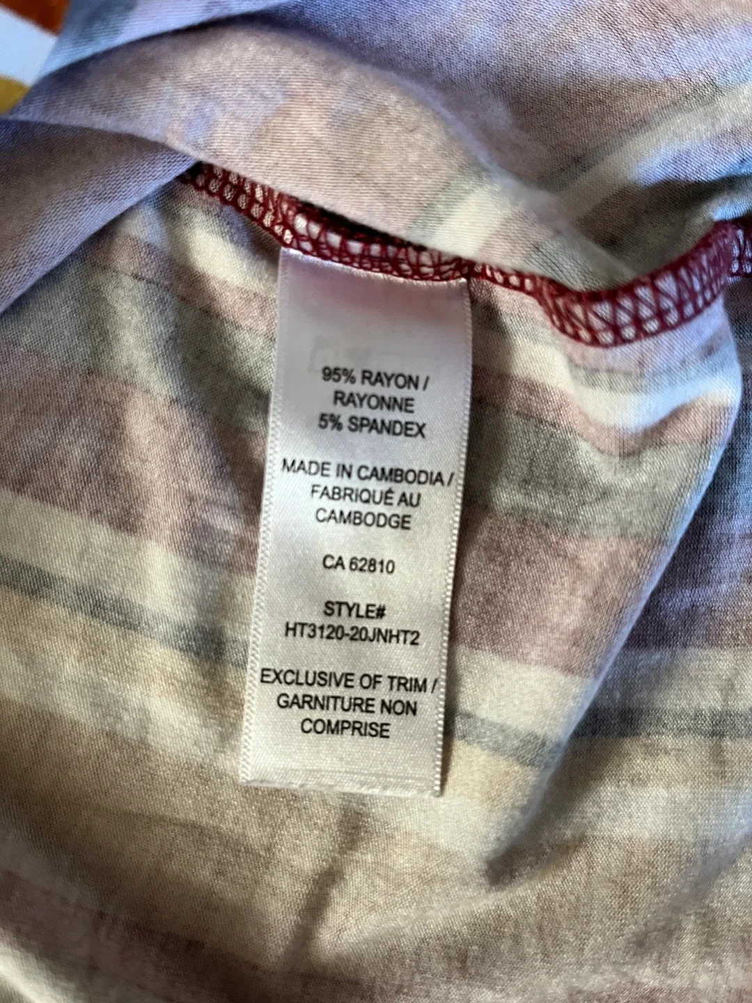 Ricki’s women’s medium tank top, burgundy multi-colour striped image indicator(7)