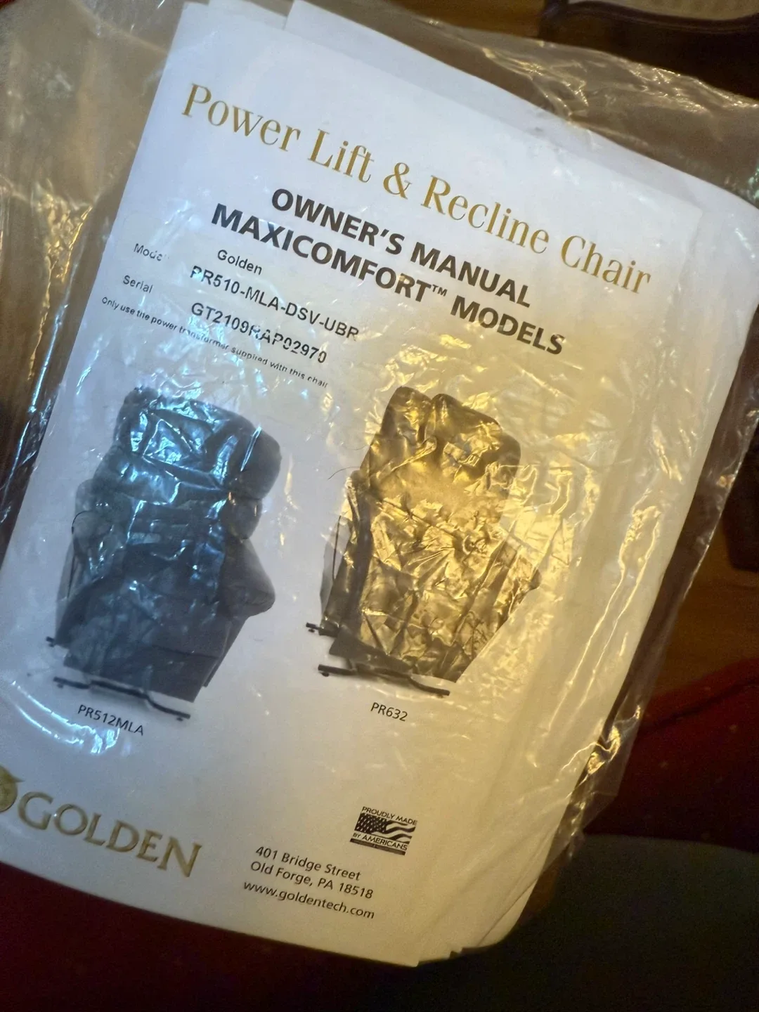 Golden Technologies Brown Leather Power Lift Chair image indicator(7)