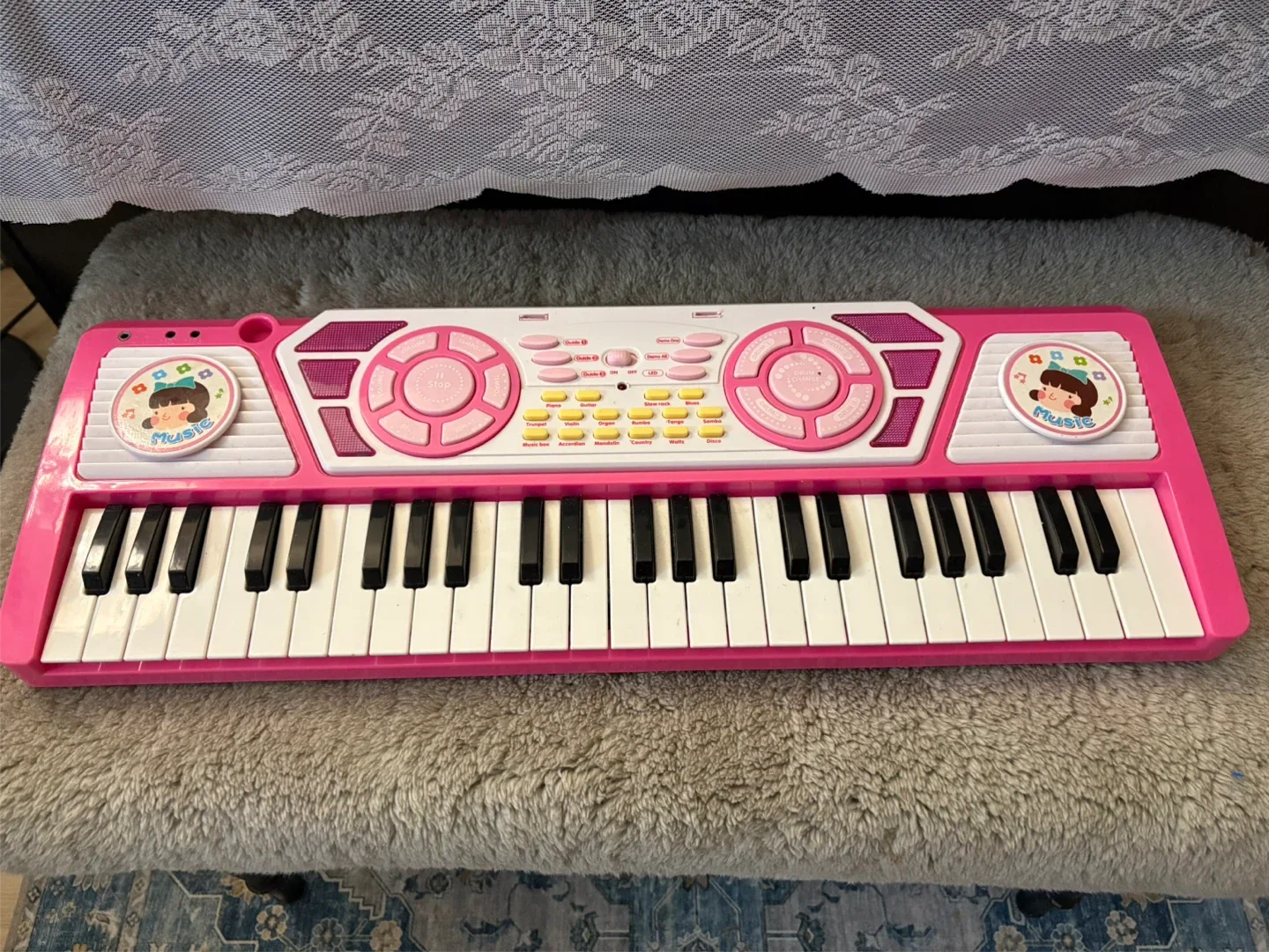 Pink Kids Toy Keyboard thumbnail