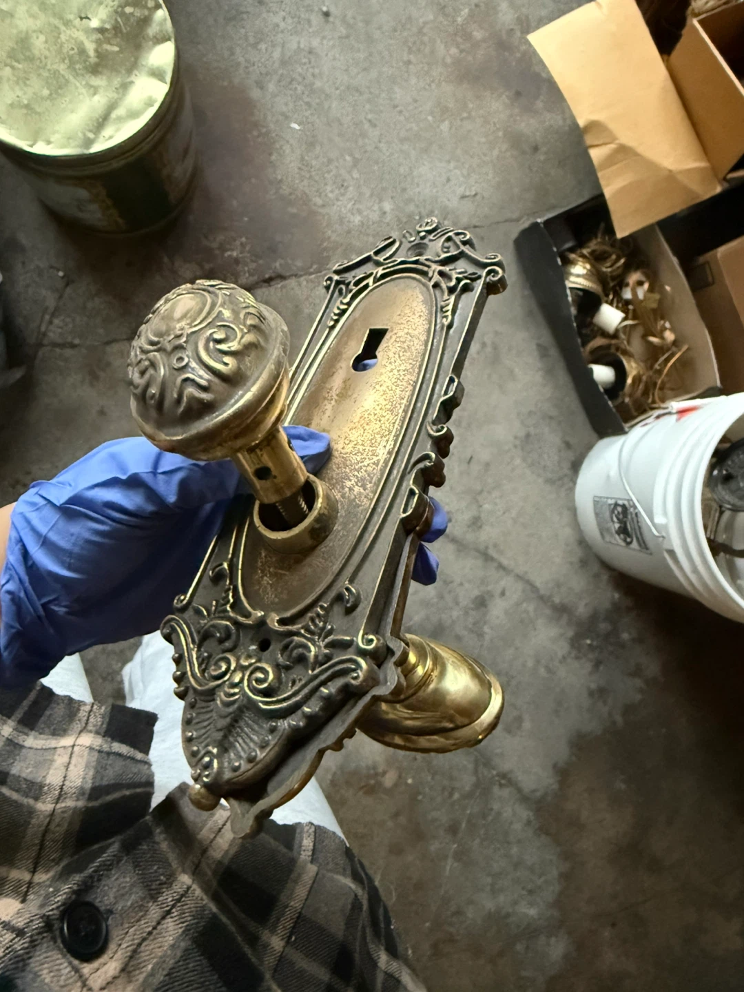 Free!!!Miscellaneous antique brass home furnishings