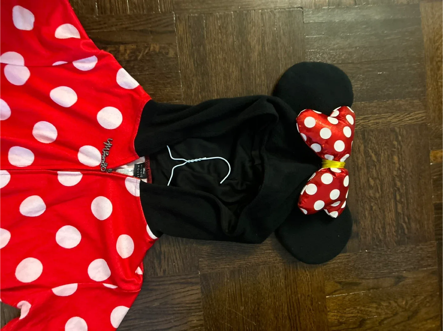 Disney Minnie Mouse Onesie image indicator(5)