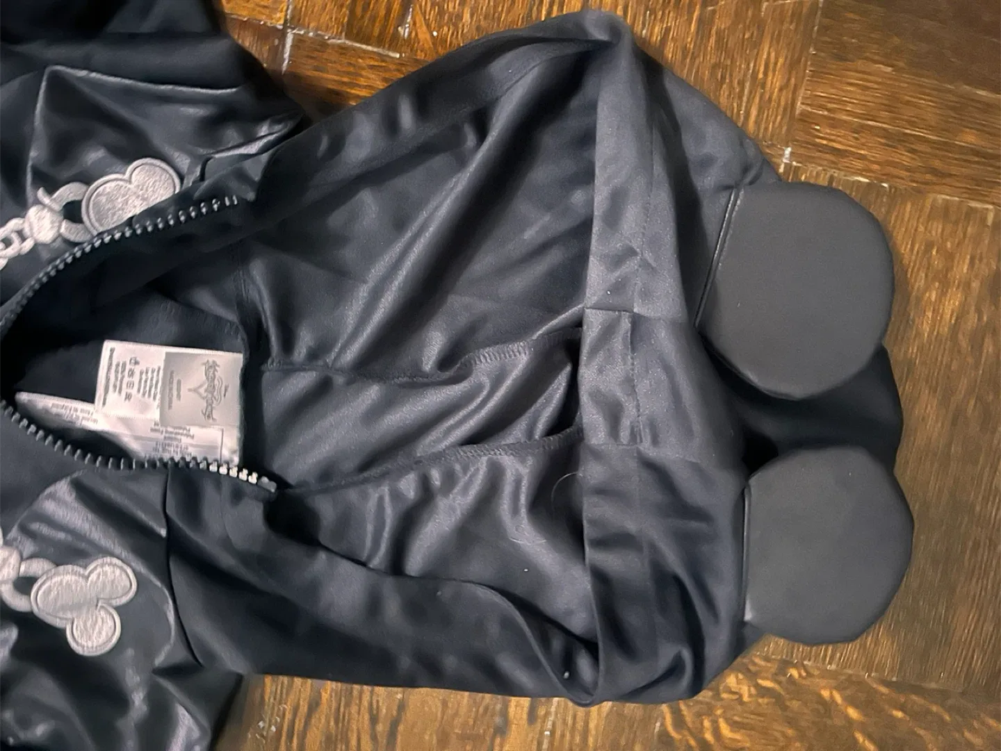 Kingdom Hearts Halloween  Micky Costume image indicator(4)