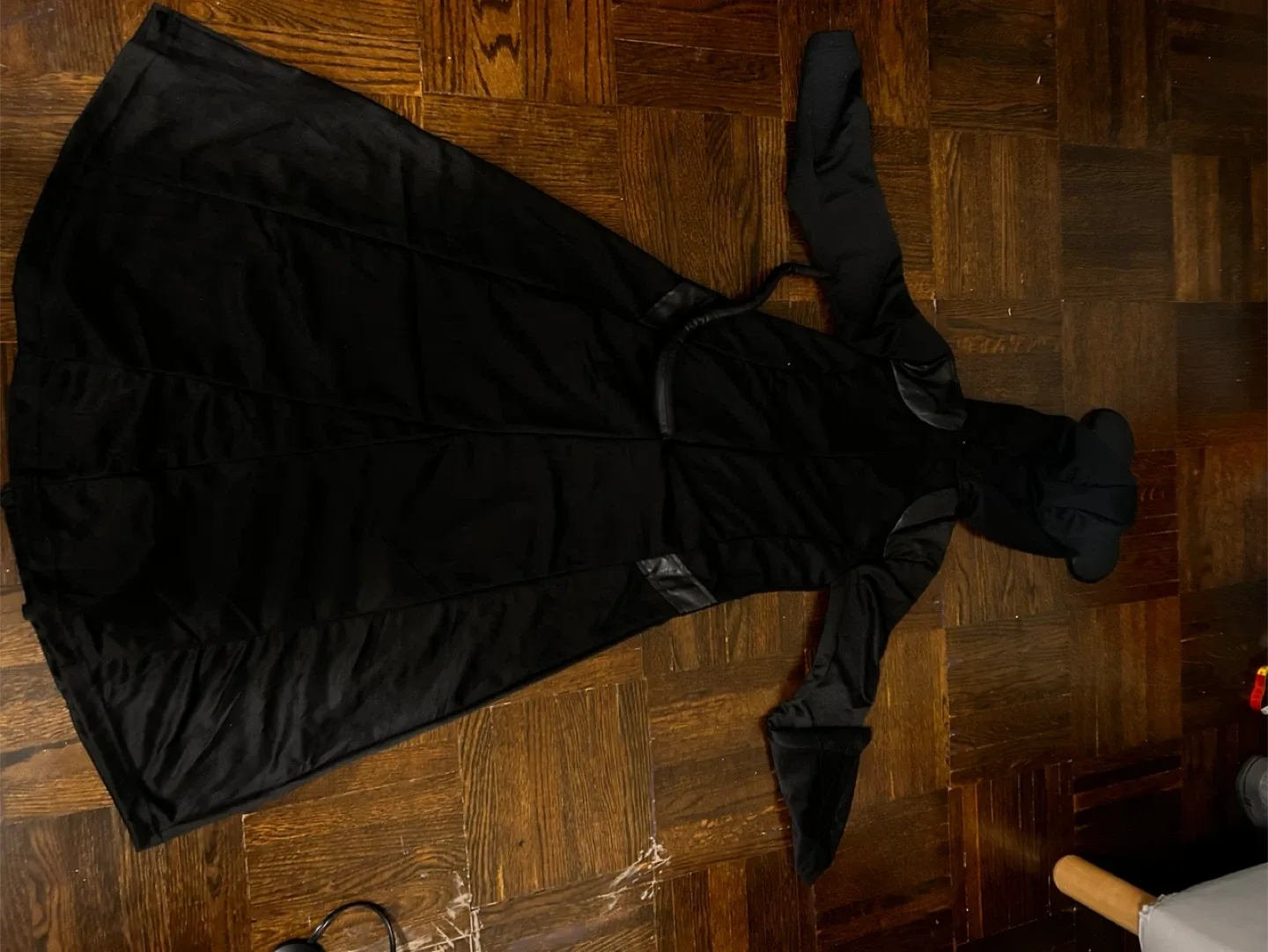 Kingdom Hearts Halloween  Micky Costume image indicator(8)