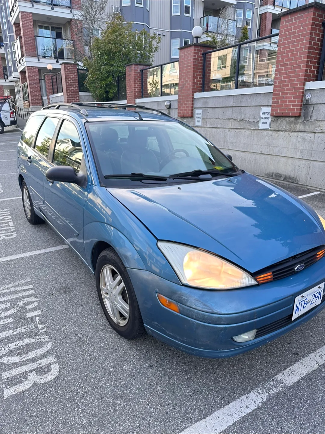 Ford Focus Wagon - Blue -154000 kms only image indicator(3)